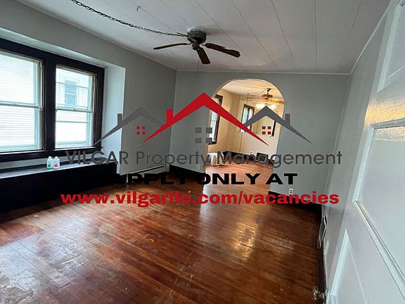 3rd image of 1015 Elm St #A