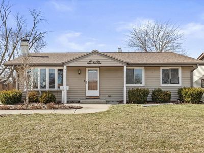 8204 15th AVENUE, Kenosha, WI, 53143