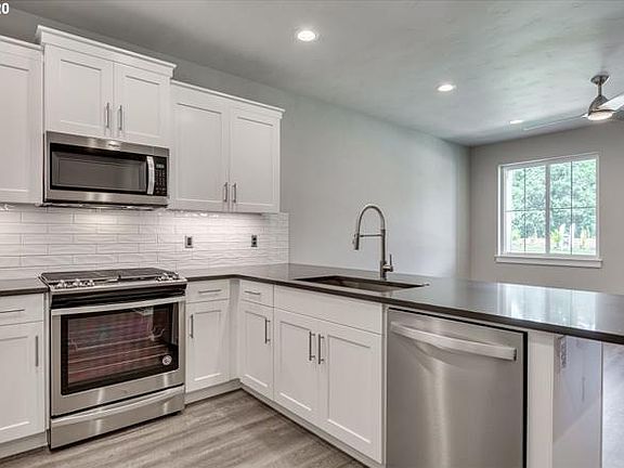 5th image of 5485 SE 80th Ave
