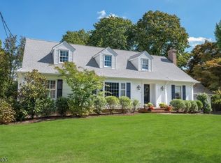 2 Linda Ln, Summit, NJ 07901