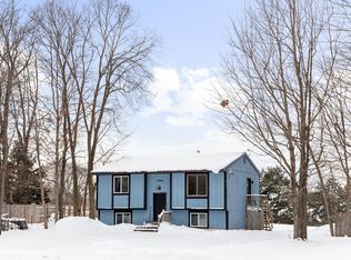 1806 Radcliffe Rd, Traverse City, MI 49685