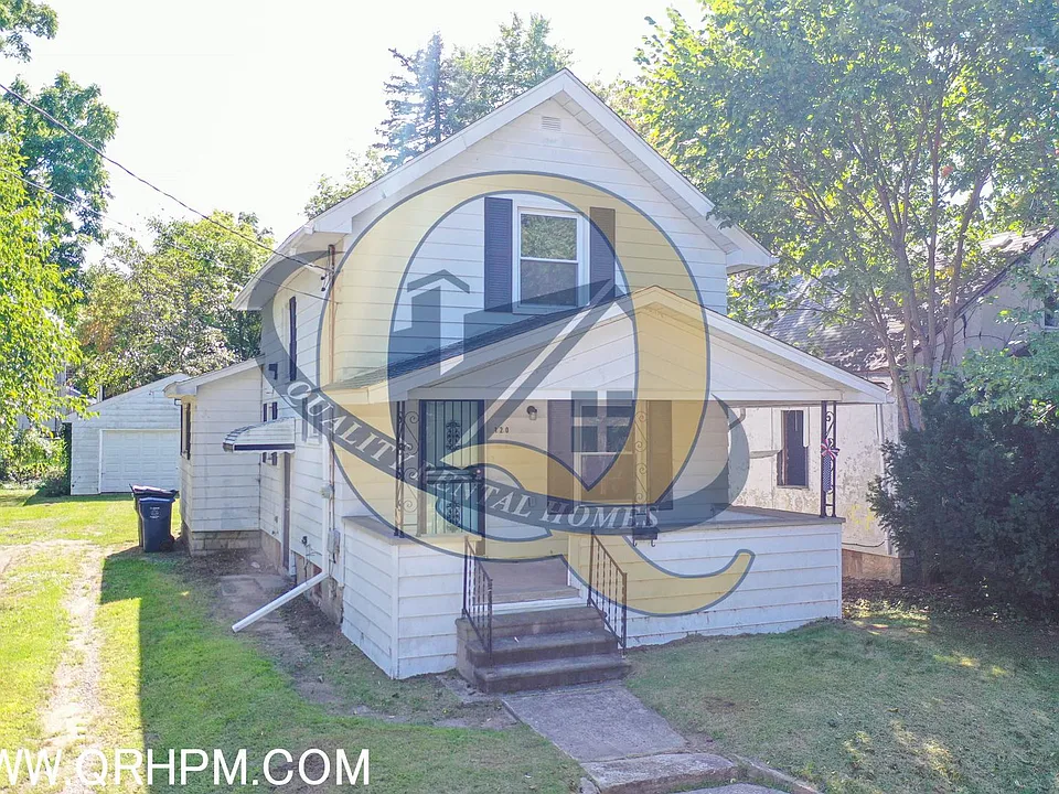 120 E Lakeview Ave