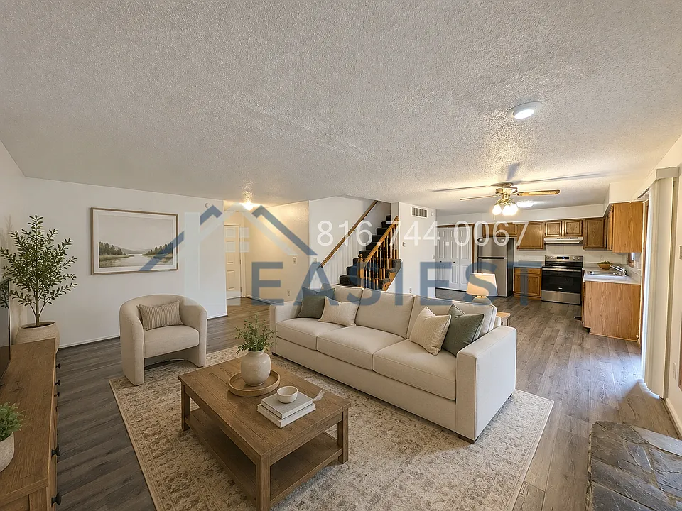 1523 E 123rd Ter