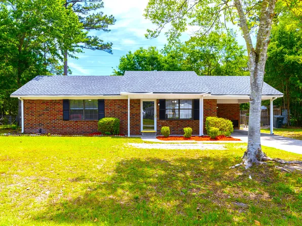 464 Elm St, Hinesville, GA 31313