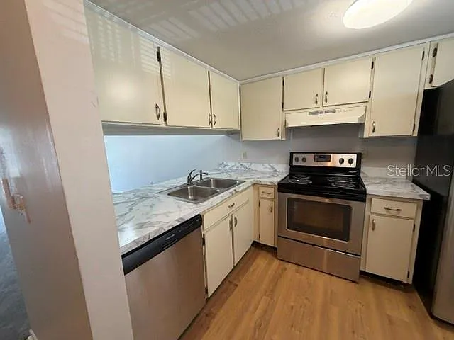 5013 Bordeaux Village Pl #202 — Photo 6