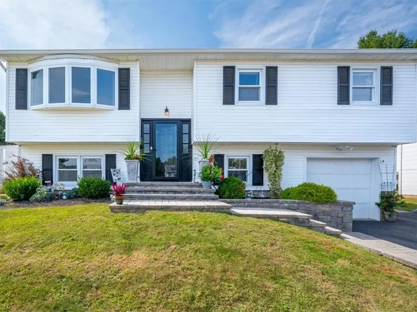 36 Morton Street, Garnerville, NY 10923