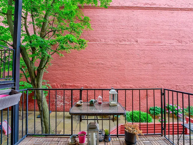 107 S Front St #32 — Photo 17