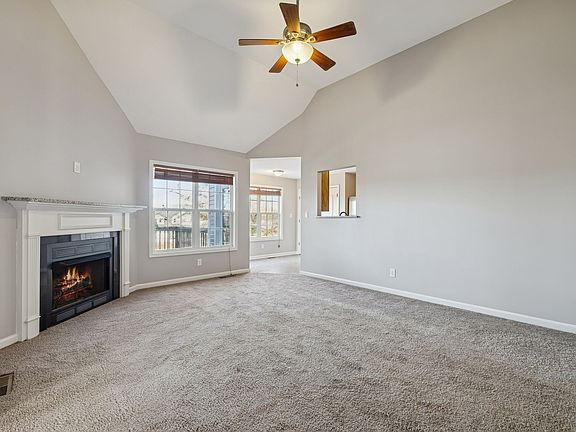 5th image of 405 Zurich Ct
