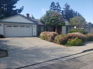 3323 W Sunnyside Ave, Visalia, CA 93277