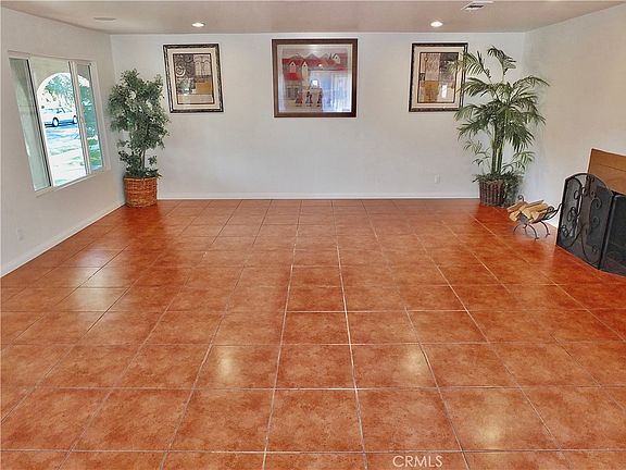 5th image of 6336 California Ave