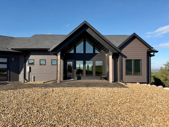 37910 Riverview Dr, Fairfax, SD 57335
