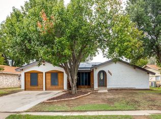 2505 Timberlake Dr, Irving, TX 75062
