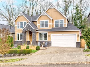 368 N Fairway St, Newberg, OR 97132