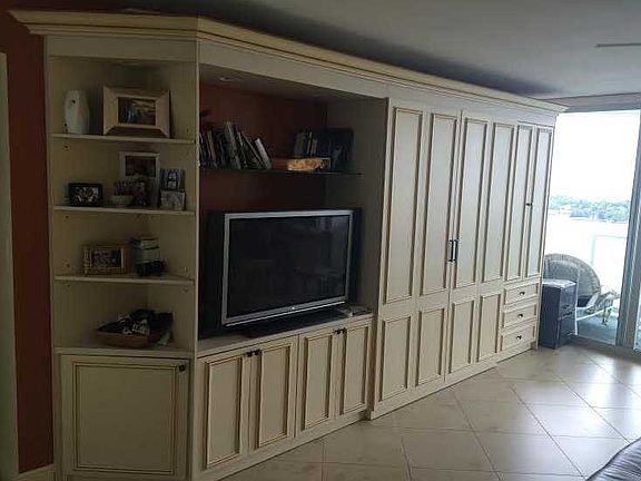 4th image of 1000 West Ave Penthouse 16