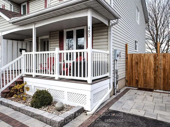 490 Grandtrunk Ave, Kingston, ON K7M 8P6
