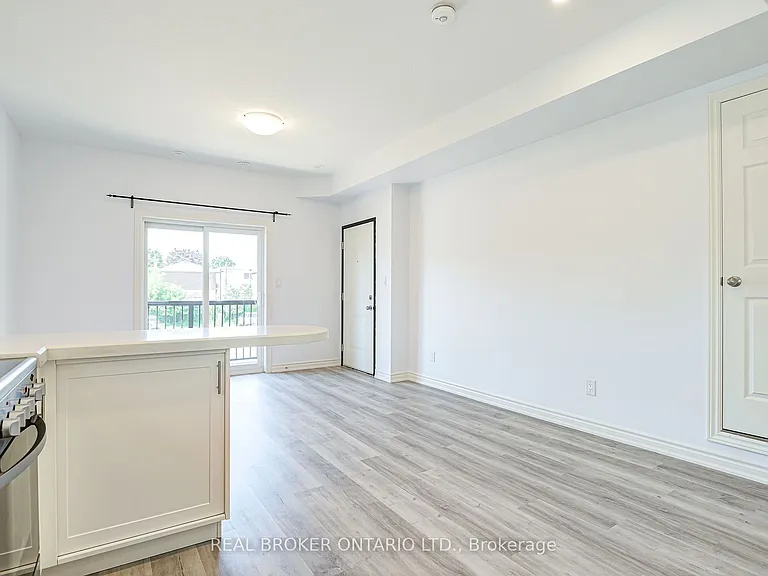 164 Heiman St #9B — Photo 13
