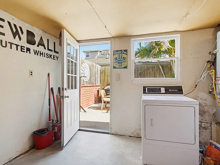 1973 Pacific Beach Dr — Photo 7
