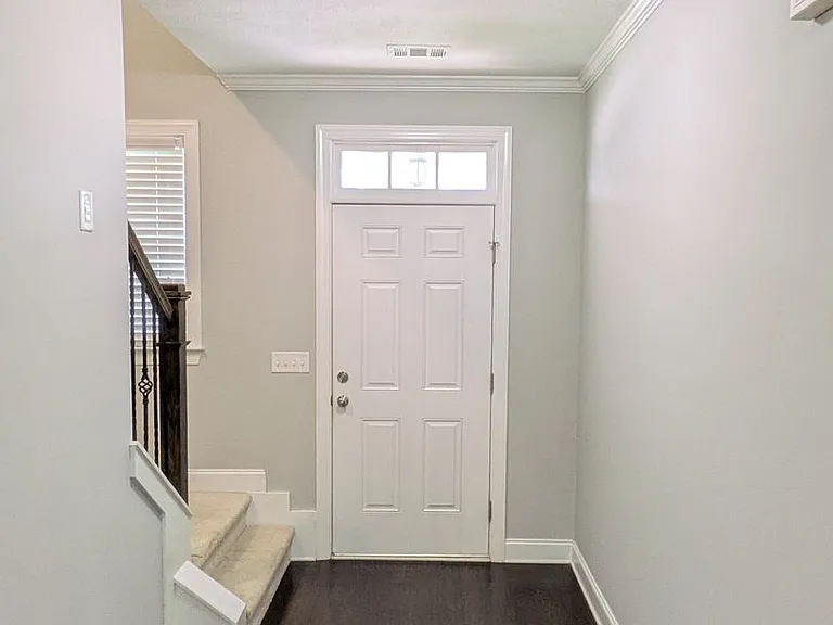 2645 Waites Dr — Photo 4
