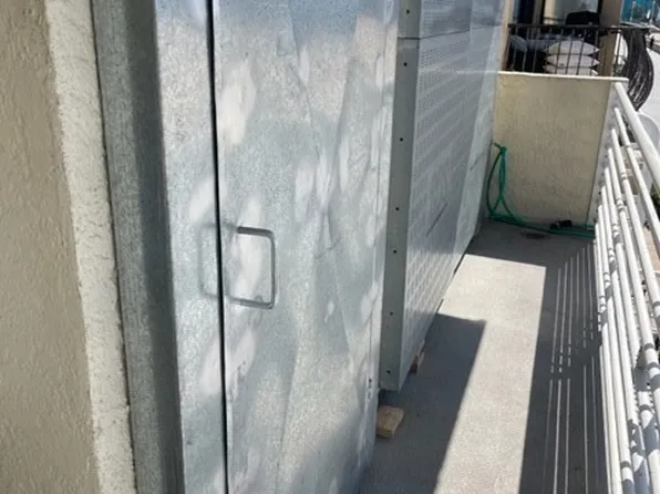 72 The Strand APT 2, Hermosa Beach, CA 90254