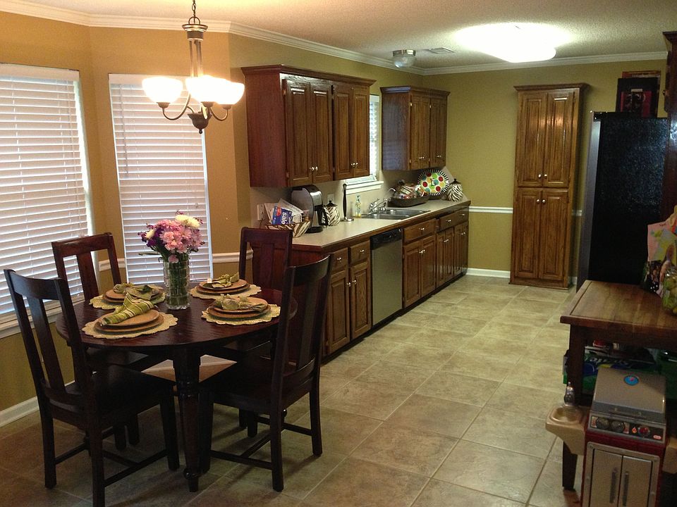 1st image of 2407 Shadowcreek Dr