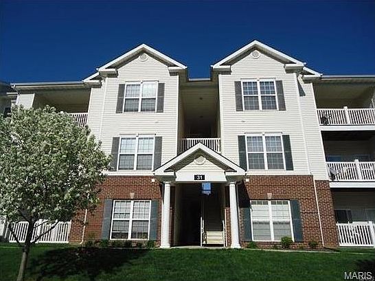 1st image of 31 Kassebaum Ln APT 201