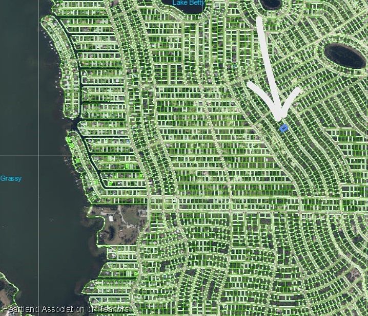 2nd image of 528 Dreamland Dr