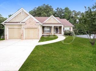 32 Safe Passage Ct, Dallas, GA 30157