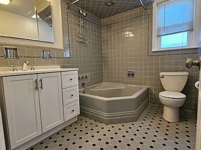 96 Northfield Ave #2 — Photo 10