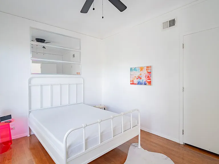5301 Reiger Ave #7 — Photo 9