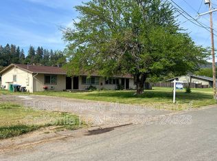 1240 Eunice Ct #17, Ukiah, CA 95482
