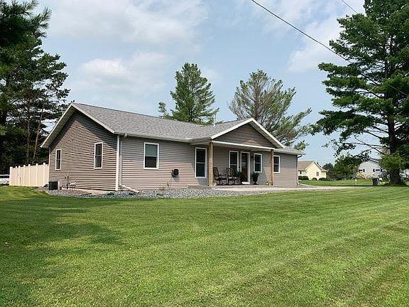 2nd image of 213604 Peaceful Ln