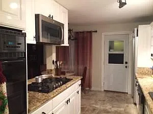 Calverton Dr — Photo 3