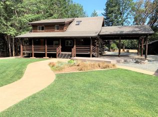 1228 E Crow Rd, Merlin, OR 97532