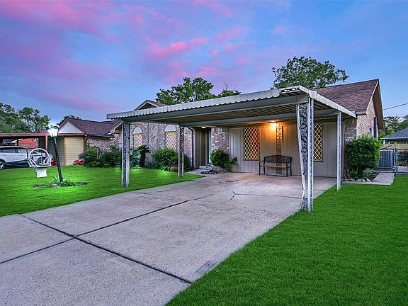 2nd image of 5305 Lorraine Drive