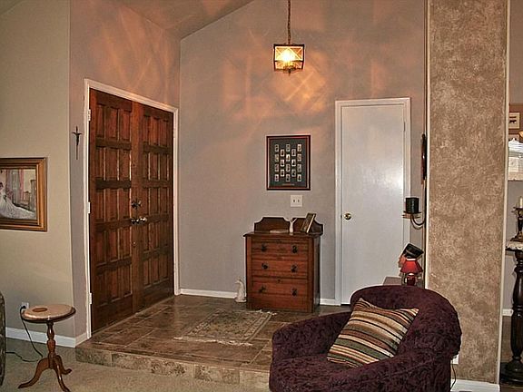 2nd image of 8143 Solana Dr