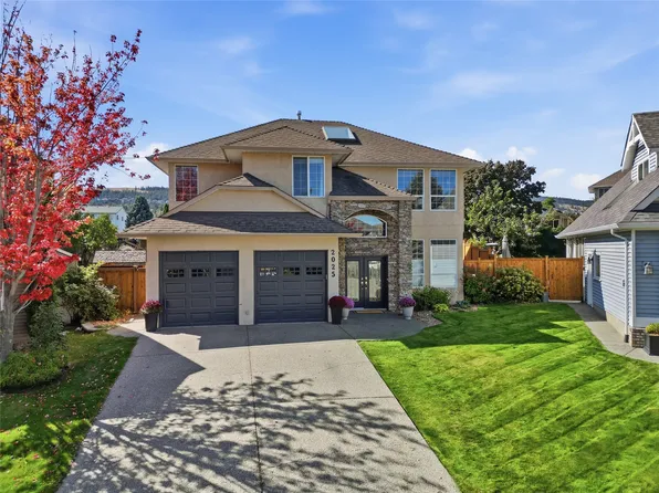 2025 Panorama Ct, Kamloops, BC V2E 2S1