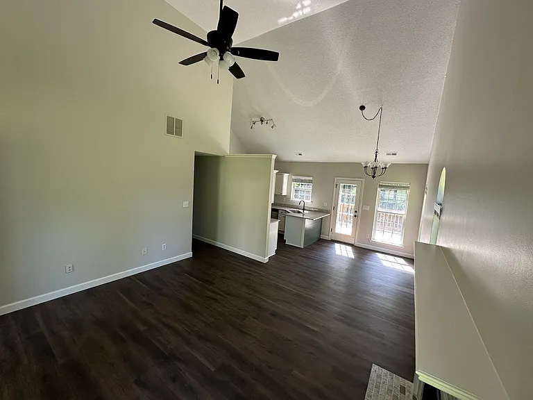 85 McIntosh Estates Dr — Photo 38