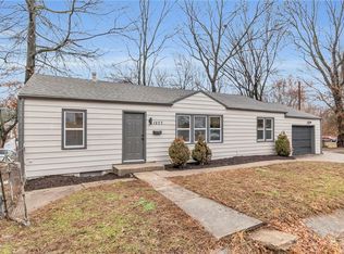 1237 S Claremont St, Independence, MO 64052