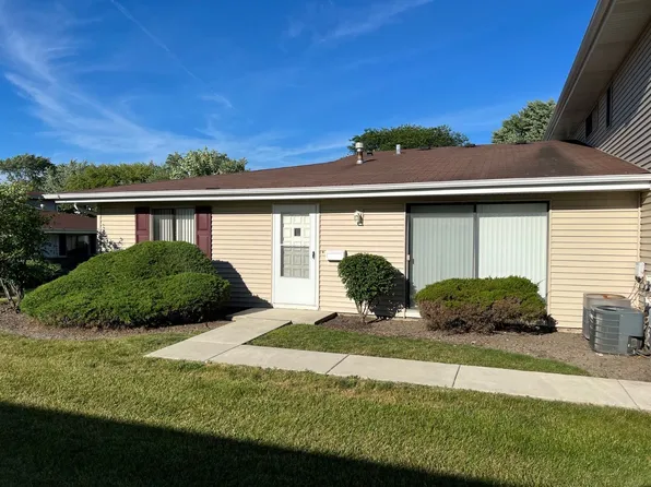 1312 Wakeby Ln #1312, Schaumburg, IL 60193