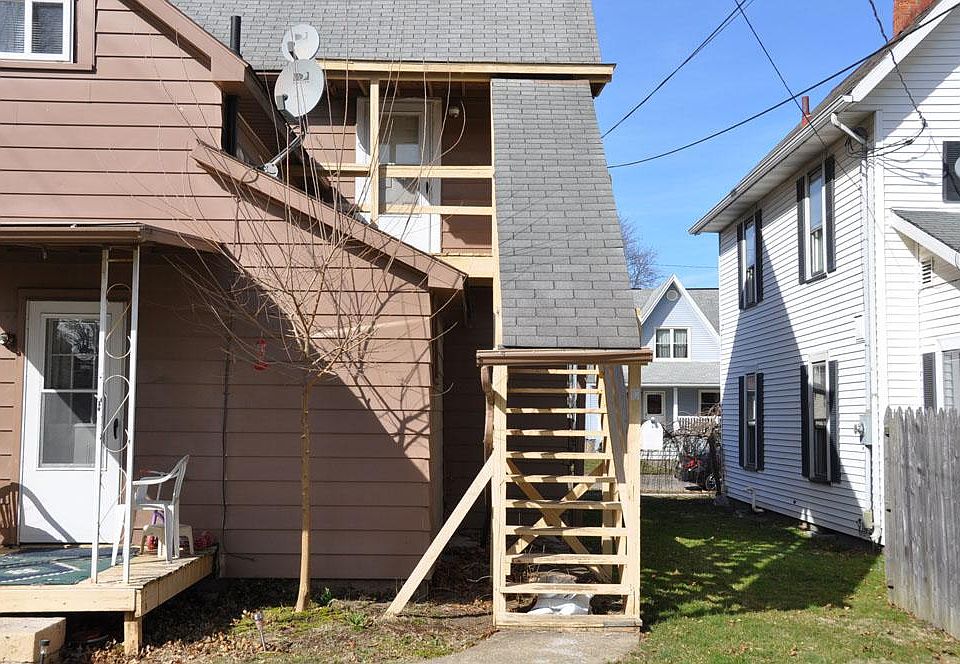 1st image of 522 Fair Ave NW #C