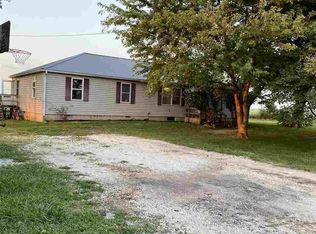 1215 NE 950 Rd, Lowry City, MO 64763