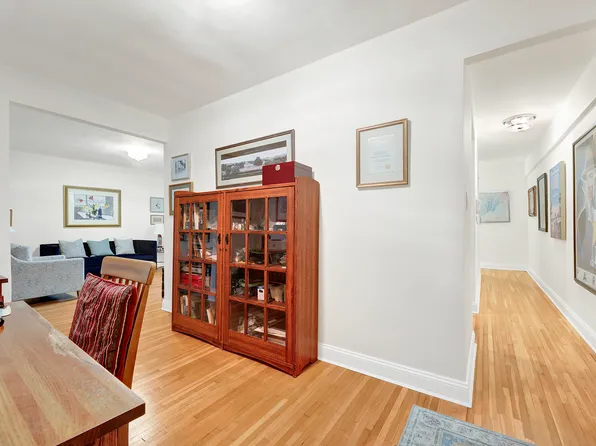 9707 Fourth Avenue image 11 of 18