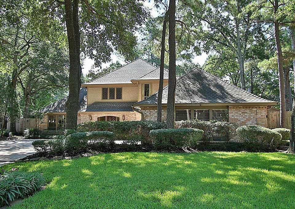 1st image of 15002 Rose Cottage Dr
