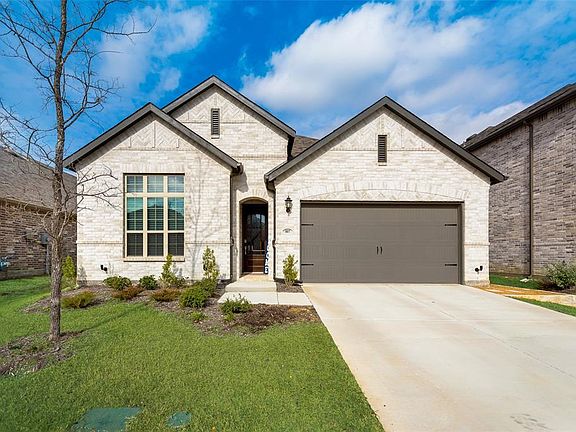 2nd image of 807 Westerkirk Dr