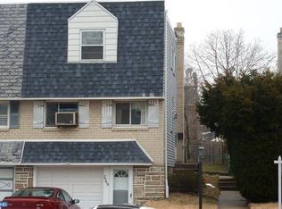 2749 Tremont St, Philadelphia, PA 19136