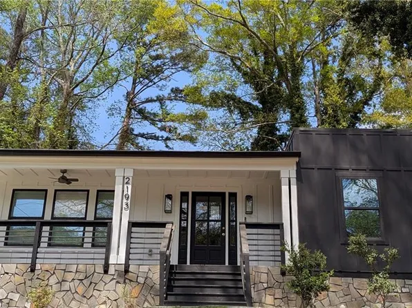 2193 Park Ter, College Park, GA 30337