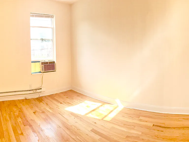 3 Hicks Ln #1 — Photo 6