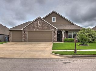 1932 E 133rd Ct S, Bixby, OK 74008