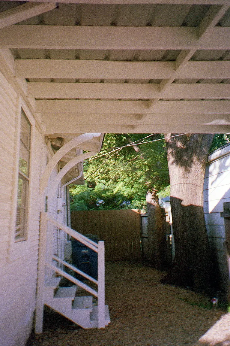 3 bed, 1300 sqft, $1,800 — Photo 4