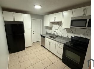 3775 Floral Ave APT B, Largo, FL 33771